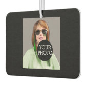 画像を使用して簡単に独自の装飾を作成する カーエアーフレッシュナー (左)