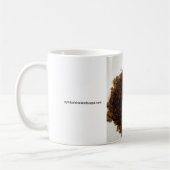 略奪品の土のマグ コーヒーマグカップ (左)