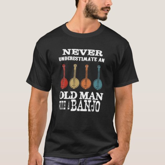 番上のある老人を決して過小評価しない Tシャツ (正面)