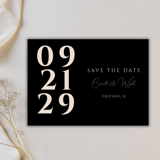 番号はっきりしたタイポグラフィモダンB&W QRコード 招待状