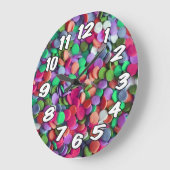 番号付きの緑のピンク紫のキャンディ ラージ壁時計 (傾斜)