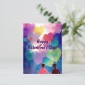 異人種間の同性愛者カップルとハート ポストカード (スタンド正面)