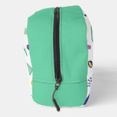 異常な抽象芸術図形。 ドップキット (右)