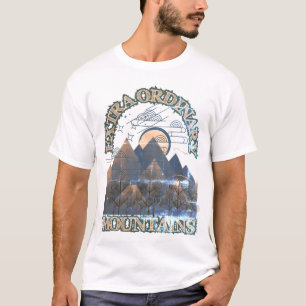 異常ミニマルな山自然 Tシャツ