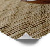 畳の上に花を乗せた丼 ポスター (角)