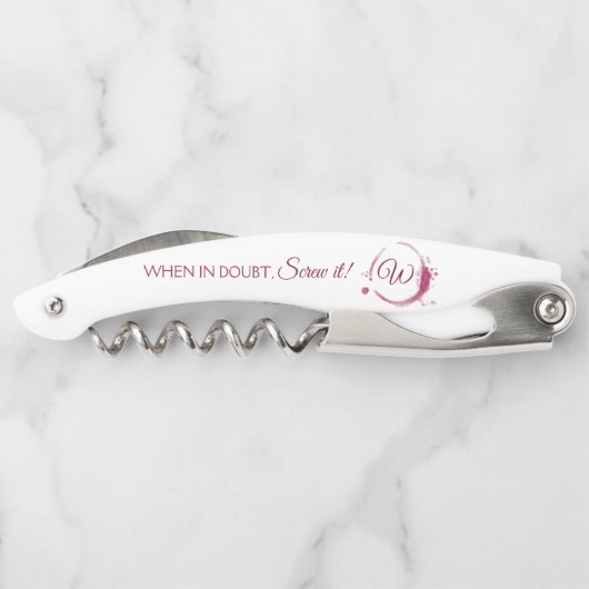 疑いの中でネジを入れる – おもしろいモノグラムコルクねじ ソムリエナイフ (裏面)