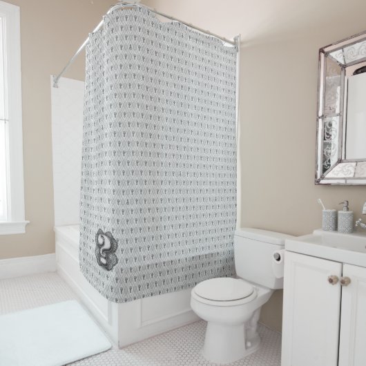 疑わしいルイヴィトンスタイルパターン シャワーカーテン (インサイチュ)