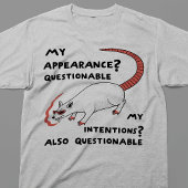 疑わしい外見と意図 Tシャツ