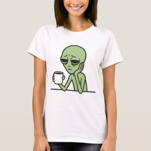 疲れたエイリアンコーヒーTシャツ Tシャツ