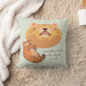 疲れたオレンジ色の猫 クッション (ブランケット)