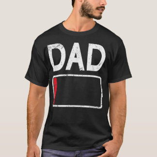 疲れたパパ低おもしろい電池パパ父の日ギ Tシャツ