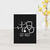 疾患認識度我々衣服赤2月に赤Go Red H カード (黄色い花)
