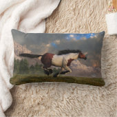 疾走するムスタング ランバークッション (ブランケット)