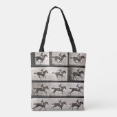 疾走する馬のジョッキーは、「Animaからの627をめっきします トートバッグ (裏面)