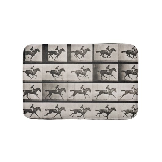 疾走する馬のジョッキーは、「Animaからの627をめっきします バスマット (正面)