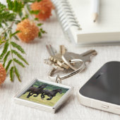 疾走するFriesianの馬Keychain キーホルダー (側面)