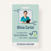 病院パーソナライズされた従業員のロゴと写真IDが間違っている バッジ (正面)