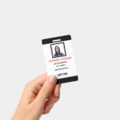 病院従業員の医療IDバッジ バッジ (手持ち)