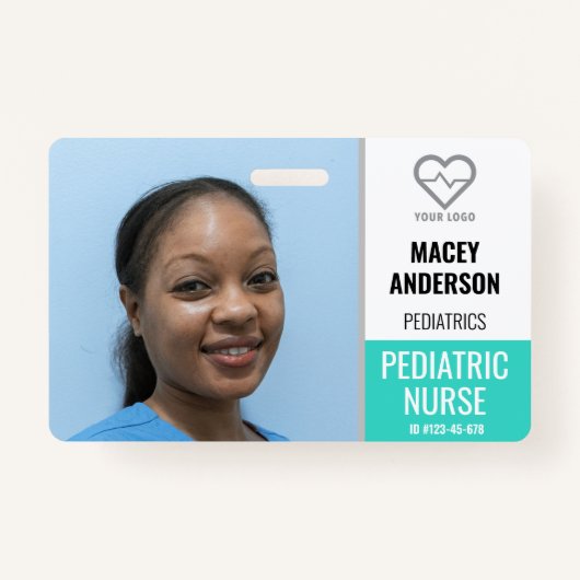 病院従業員用大型写真バッジ（バーコード付き） バッジ (正面)