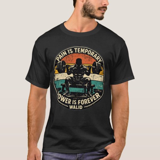 痛みは一時的、力は永遠 ジムモチベーションデザイン Tシャツ (正面)