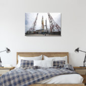 発射台のH-IIBロケット キャンバスプリント (インサイチュ (寝室))