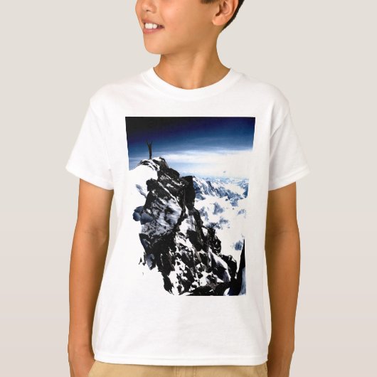 登山家達成雪の冬 Tシャツ (正面)