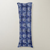 登録ナースRN Caduceus on Navy Blue迷彩柄 ボディピロー (正面縦)