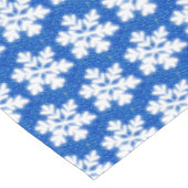 白いきらめく雪片の青い背景 ショートテーブルランナー (コーナー)