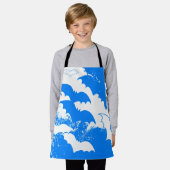 白いこうもりのフライト（青） エプロン (着用した状態)
