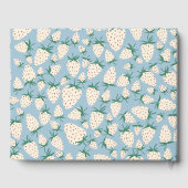 白いちごキュートなパイネリカスタムーのベビーシャワー ゲストブック (裏面)