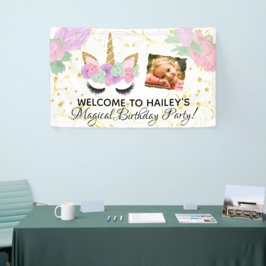 白いですかピンクの女の子の写真のユニコーンの誕生会 横断幕 (トレードショー)