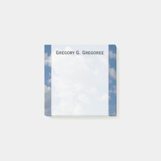 白いですか灰色の雲および青空 + 名前をカスタムするのノート ポストイット (正面)