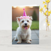 白いふわふわの犬の誕生日カード カード (黄色い花)