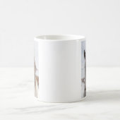 白いアイスランド馬のアップショット コーヒーマグカップ (中央)