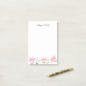 白いアイテムにピンクと白のアマリリス ポストイット (デスク上)