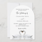 白いアーチの愛の白鳥結婚たち 招待状 (正面)