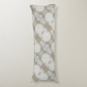 白いエレガントスタイリッシュ真珠 ボディピロー (正面縦)