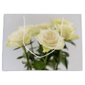 白いエレガントバラの花が灰色の上に写真 ラージペーパーバッグ (正面)