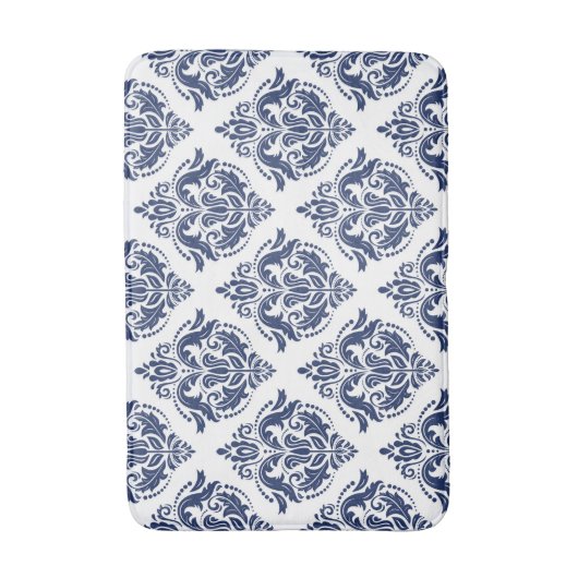 白いエレガントヴィンテージダマスクのネイビーブルー バスマット (正面縦)