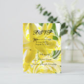 白いエレガント渦巻き旋回RSVP付き黄色のヒヤシンス インビテーションポストカード (スタンド正面)