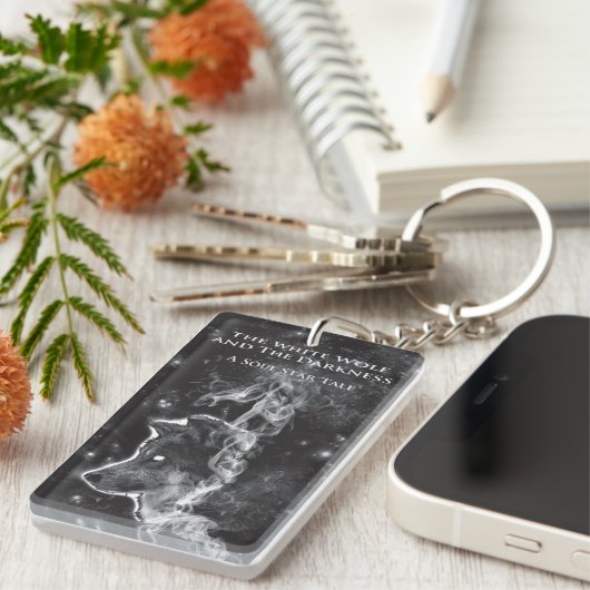 白いオオカミおよび暗闇のkeychain キーホルダー (正面右)