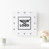 白いカスタム背景のビジネスミニマルロゴ スクエア壁時計 (ホーム)