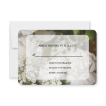 白いカーネーション及びベビーの呼吸RSVP