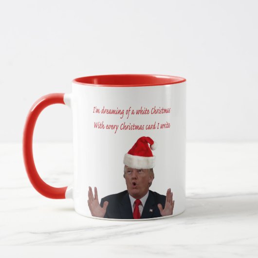 白いクリスマスの夢を見るトランプ マグカップ (左)