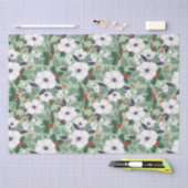 白いクリスマスの花と赤い果実のパターン 薄葉紙 (クラフト)