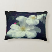 白いクリマチスの花ペア アクセントクッション (裏面)