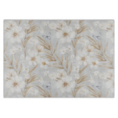 白いクリーム色の花と青い蝶のウェディングシャワー カッティングボード (正面)