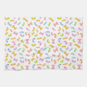 白いクール上におもしろいのマカロニカラフル模様 キッチンタオル (横)