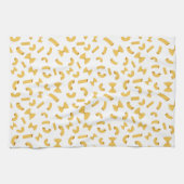 白いクール上におもしろいパスタのマカロニ模様 キッチンタオル (横)