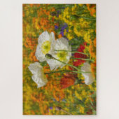 白いケシのまわりにがカラフル花を育てる ジグソーパズル (縦)